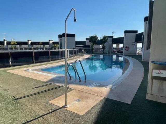 Tecnocordoba Aparcamiento Privado Gratuito Y Piscina Apartman Kültér fotó