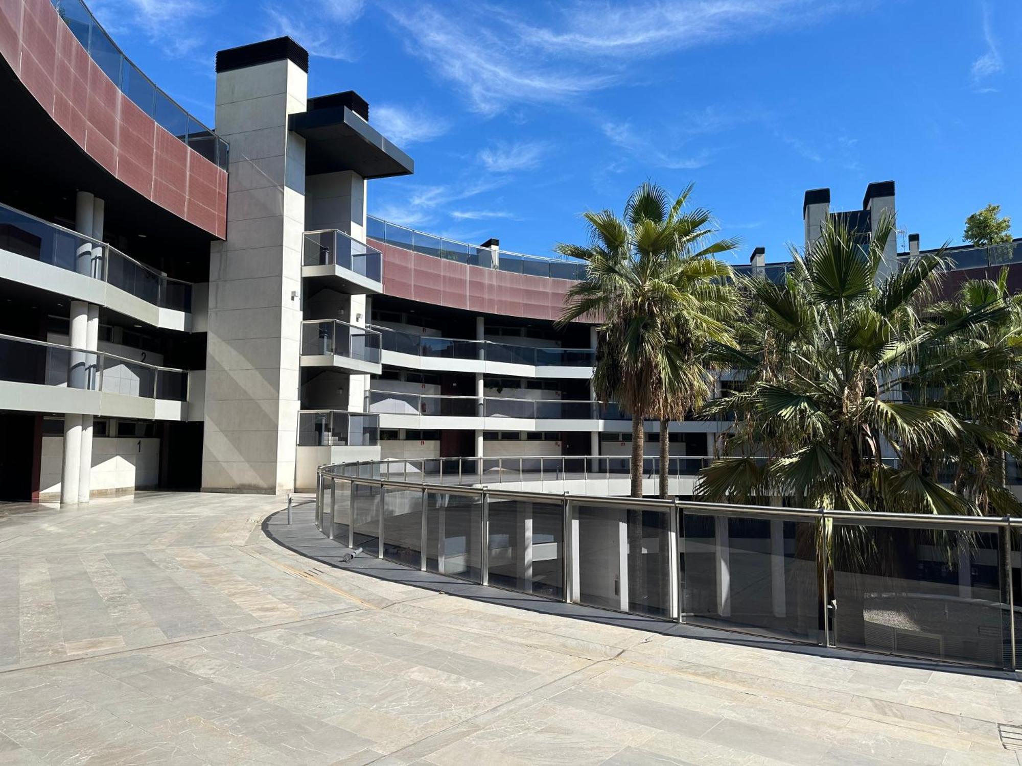 Tecnocordoba Aparcamiento Privado Gratuito Y Piscina Apartman Kültér fotó