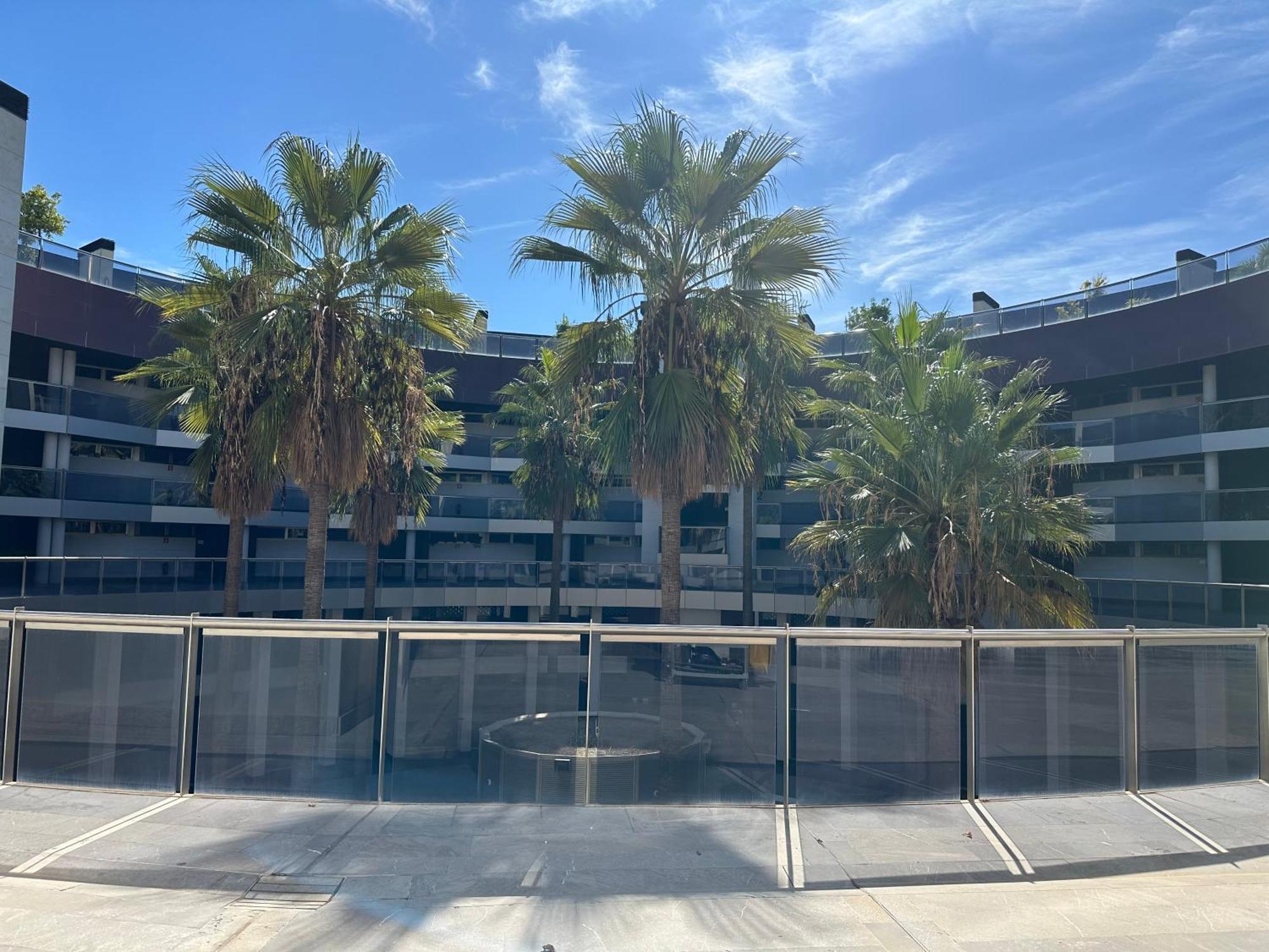 Tecnocordoba Aparcamiento Privado Gratuito Y Piscina Apartman Kültér fotó
